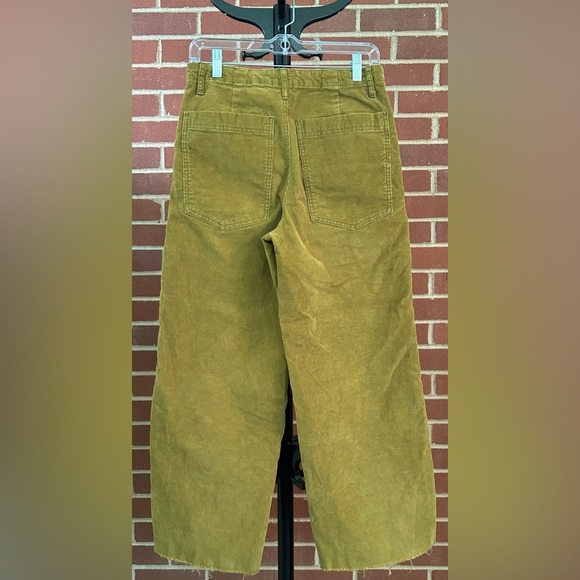 Urban Outfitters BDG Olive Green Cropped Corduroy Pants Workwear Utility 6/29 - Picture 5 of 9